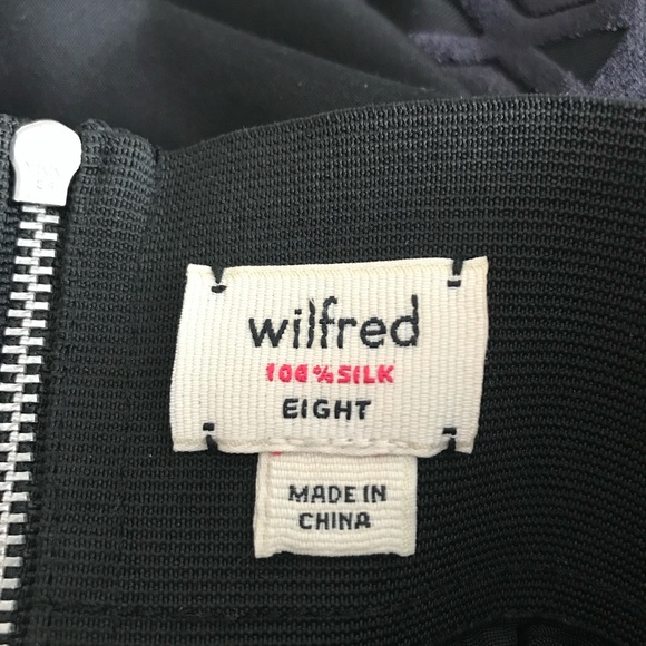 Black silk skirt by Wilfred - Picture 2 of 3